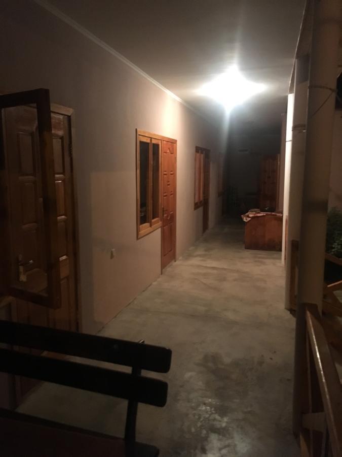 Homestay On Akademika Sakharova Suchumi Exteriér fotografie